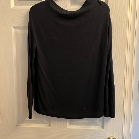 Maurices 24/7 Black V-Neck long Sleeve Light Sweater Xsmall - Picture 3 of 6